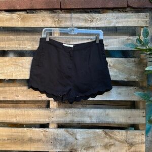 Sans Souci Black Scalloped Hem Dress Shorts
